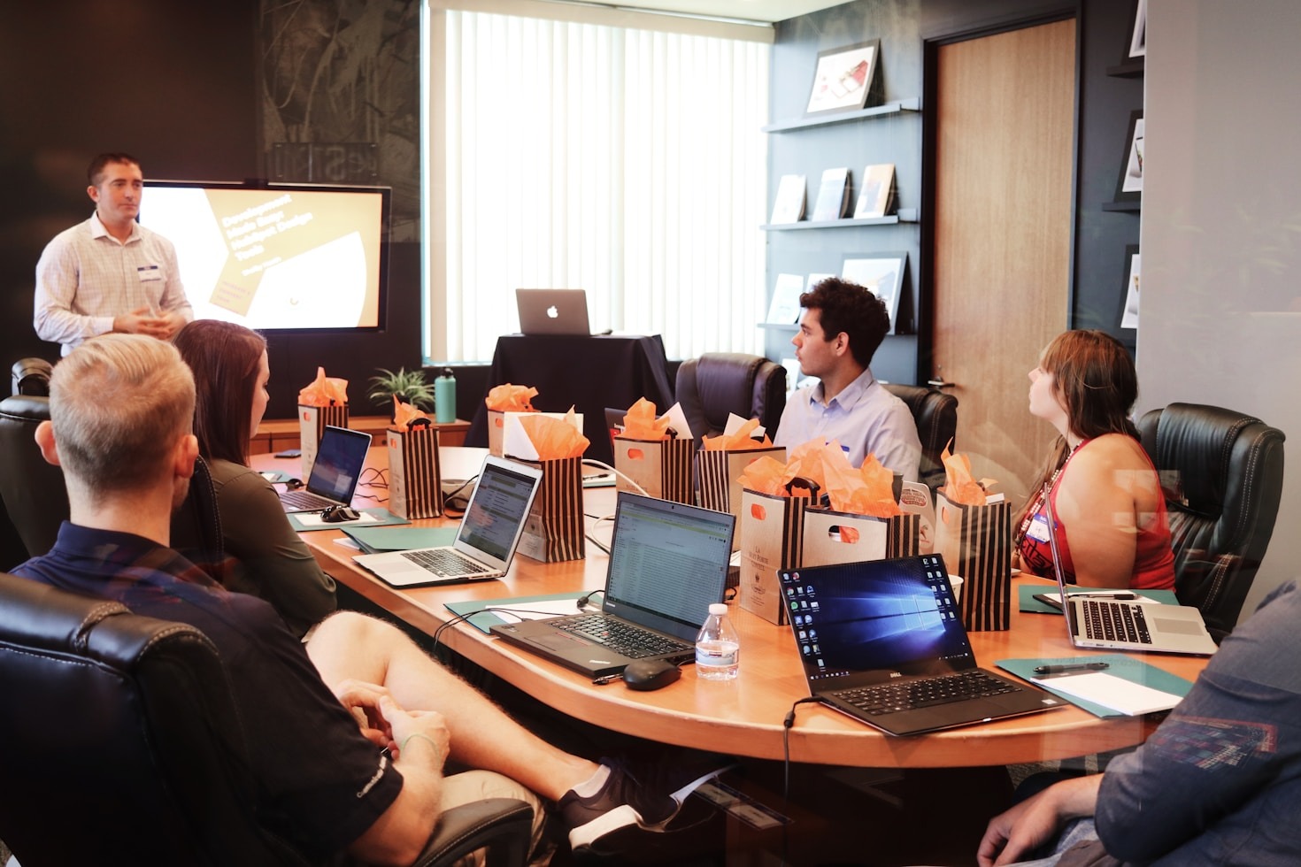 Steps to Build a Data-Driven Culture